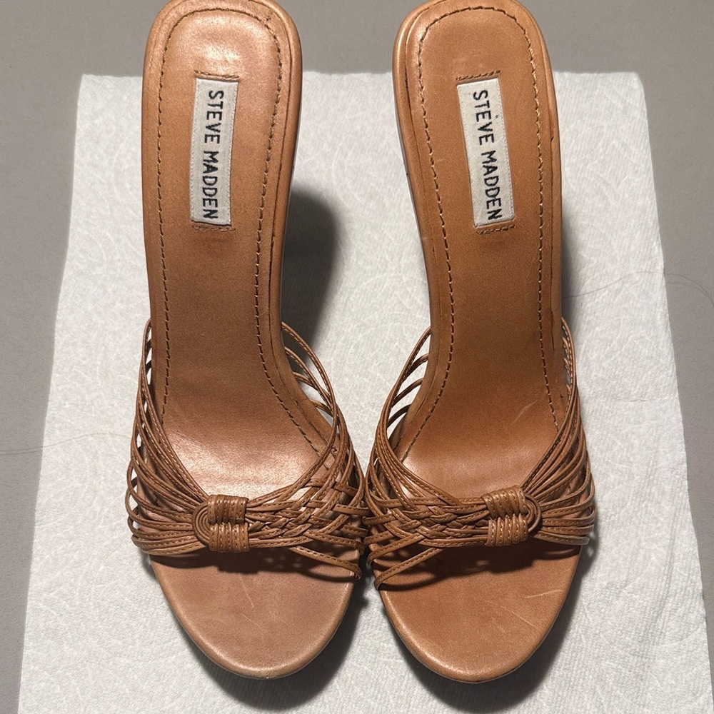 Steve Madden Women's Brown Woven Heels